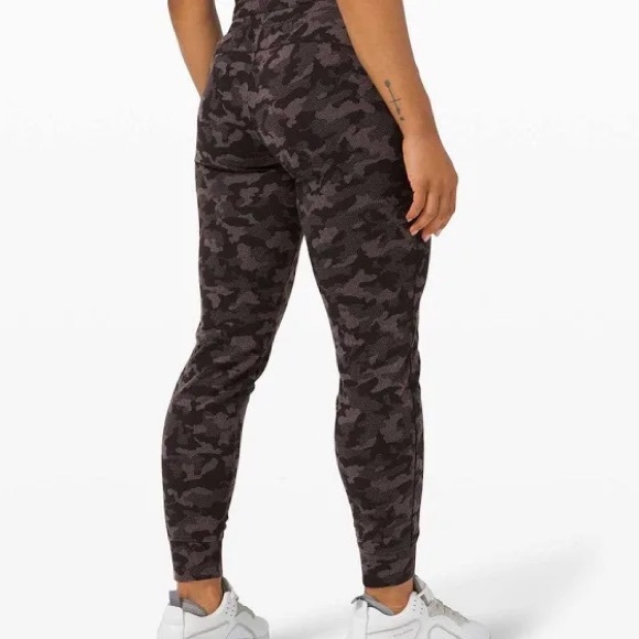Lululemon Camo Ready to Rulu Joggers 6 - Picture 2 of 9